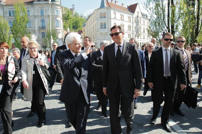 Predsednika Pahor in Mattarella poudarila vrednoti miru in spotovanja med dvema sosednjima narodoma in dravama.